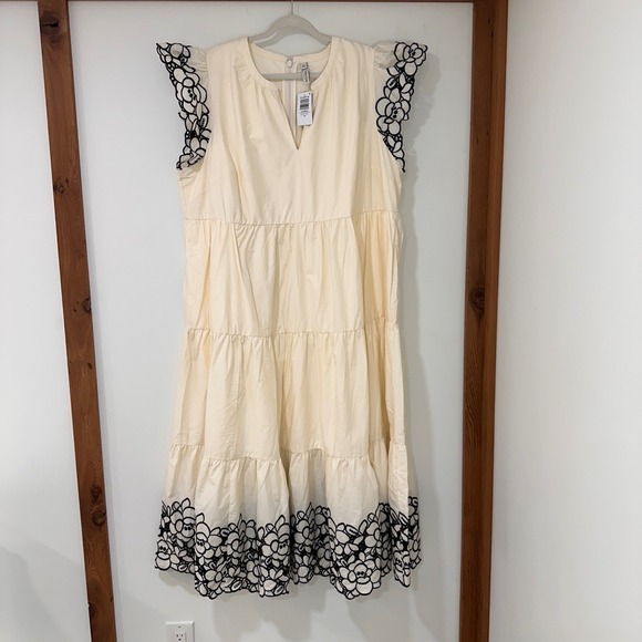 torrid Dresses & Skirts - Torrid Belle Isle Tiered Maxi Dress Women 20 White Embroidered Boho Graduation